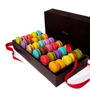 LeilaLove Elegant 20 Macarons