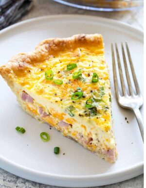 Homemade Easter quiche - Ham & cheese